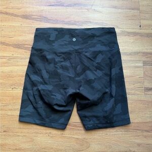 lululemon athletica Dark Camo Men's Athletic Shorts